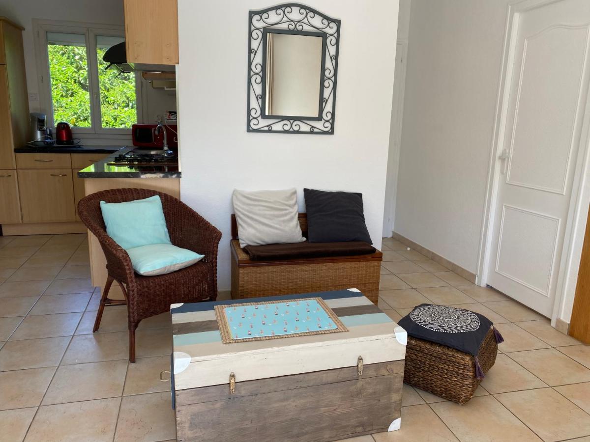 Maison Vendéenne à 10 min de la mer Avrillé Extérieur photo