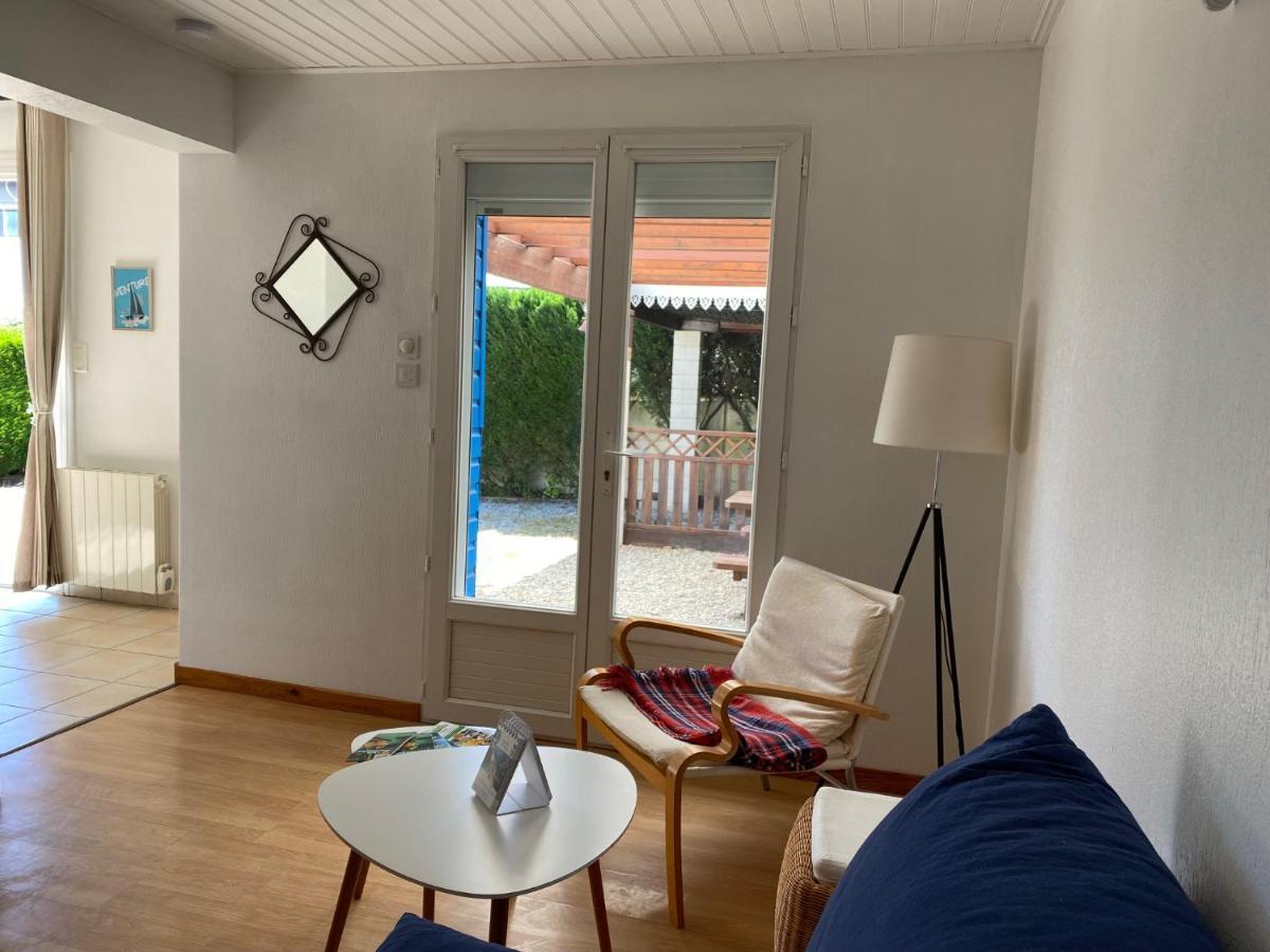 Maison Vendéenne à 10 min de la mer Avrillé Extérieur photo