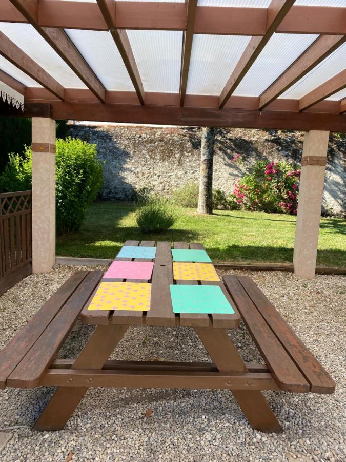 Maison Vendéenne à 10 min de la mer Avrillé Extérieur photo